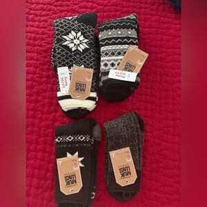 MUK LUKS Women’s Nordic Pattern Socks - Black and White